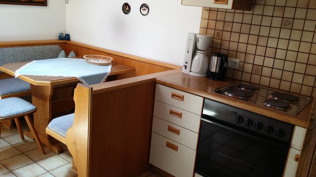 Haus Drescher Apartamento Obsteig Habitación foto