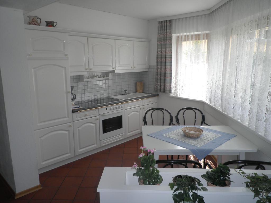 Haus Drescher Apartamento Obsteig Habitación foto